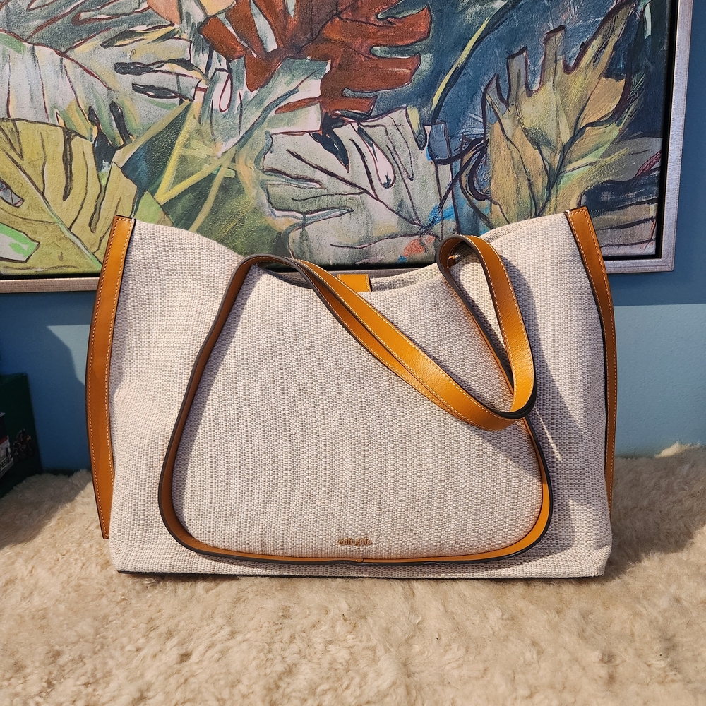 Cult Gaia Giselle Tote